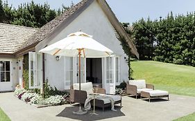 Mudbrick Cottages